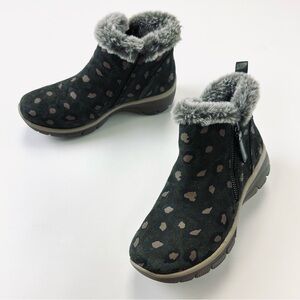 Skechers Green Easy Going suede Leopard Print Faux fur trim winter ankle Boots 7